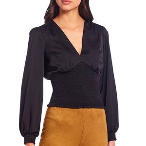 Gianni Bini Woven Abby Smocked Vneck Tight Fitted Top Blouse Black Medium